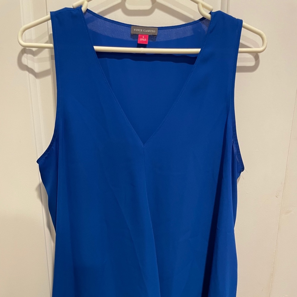 Vince Camuto Sleeveless blouse